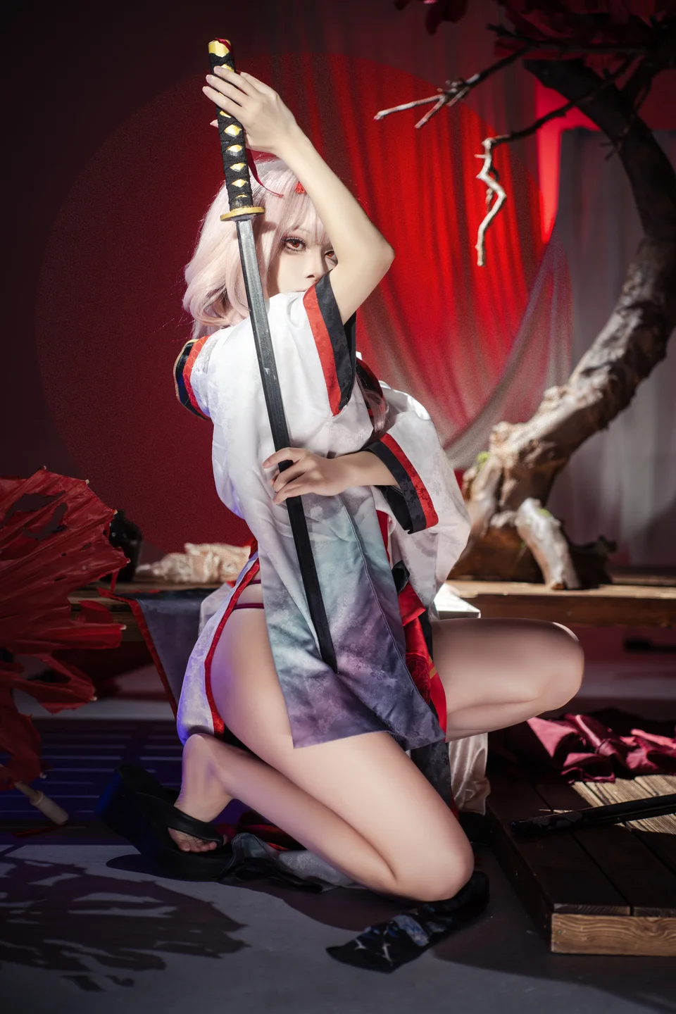 矢量鱼 - No.023 Nikke：胜利女神·暗莲 [30P-352MB] tg@simisebaisi 【丝足阁】014.webp